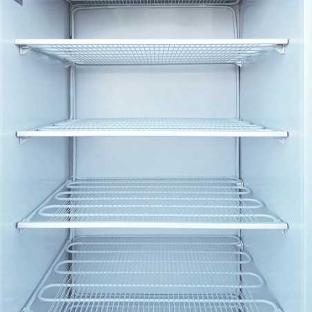 MBH - Equipo frío industrial vertical. Gestión óptima congelados en cocina profesional e industrial.