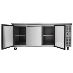 Taula refrigerada industrial d'acer inoxidable 3 portes profunditat 700mm i 417 litres