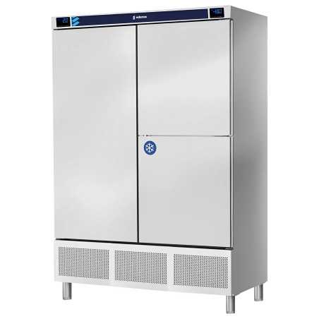 Nevera industrial 651 L amb compartiment de congelats i control digital