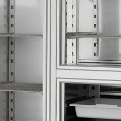 Congélateur vertical INOX 700 L 60x40 pour pâtisserie