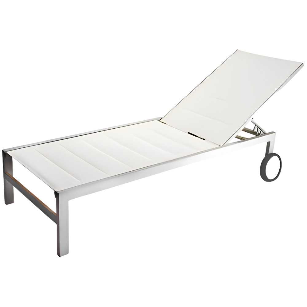 Snapy lounger for terrace and pool