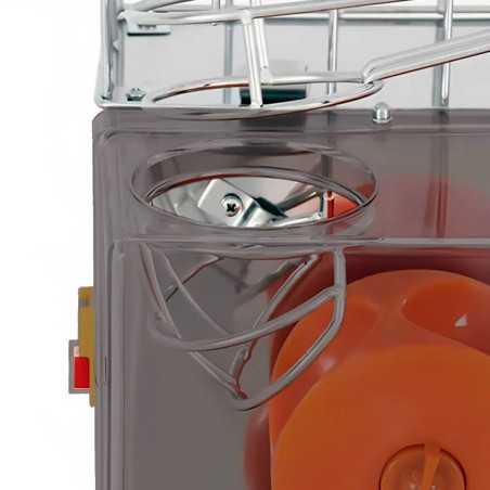 Exprimidor de naranjas automático WORLDMAI con rampa de alimentación continua capaz de exprimir hasta 25 naranjas por minuto.