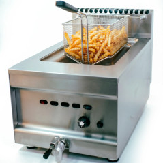 Commercial countertop gas fryer 10 L, 7 kW with cold zone
