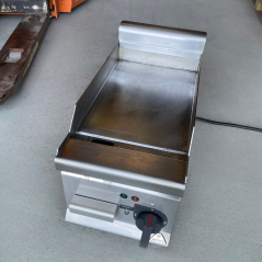 smooth electric countertop griddle