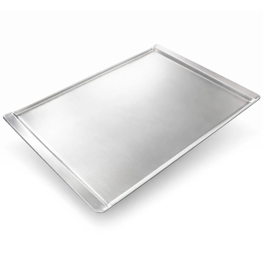 Deep-drawn solid aluminium baking tray 43.5x31.5 cm for professional ovens Worldmai Deep-drawn solid aluminium baking tray 43.5x31.5 cm for professional ovens Worldmai