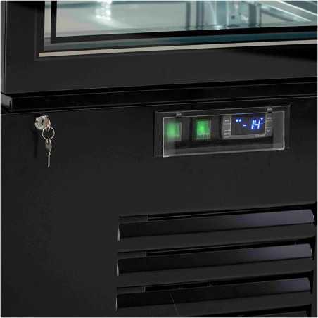 Control digital de temperatura amb sistema de refrigeració ventilada eficient.