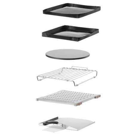 CombiTurbo oven accessories: trays, rack, pizza stone and professional tools.