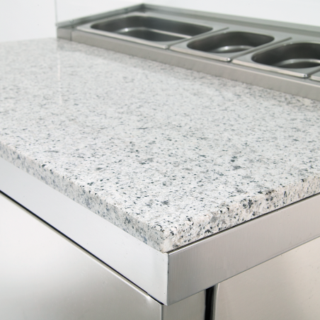 Taula refrigerada pizzes