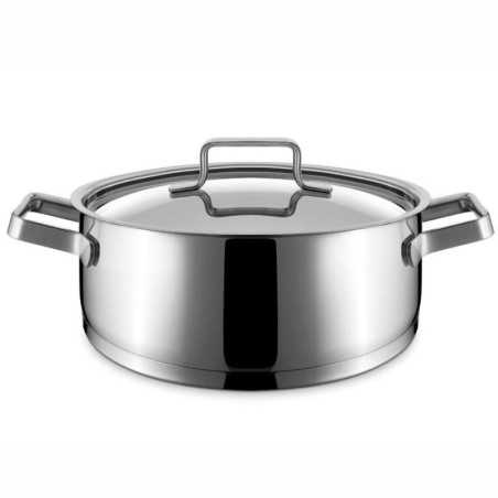 Modern stainless steel casserole with lid